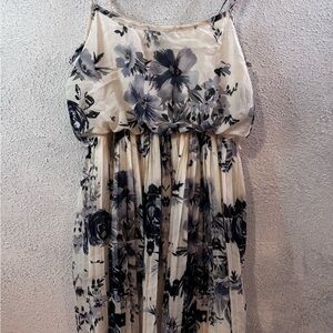 Wet Seal Black and Cream Floral Top